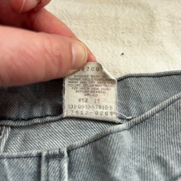 Vintage 1993 Womens Levis- high rise mom jean - Picture 6 of 12